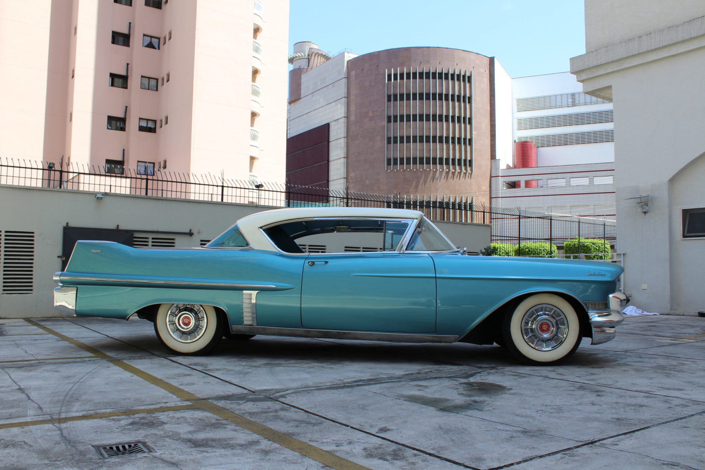 1957-CADILLAC-COUPE-DEVILLE-thegarage