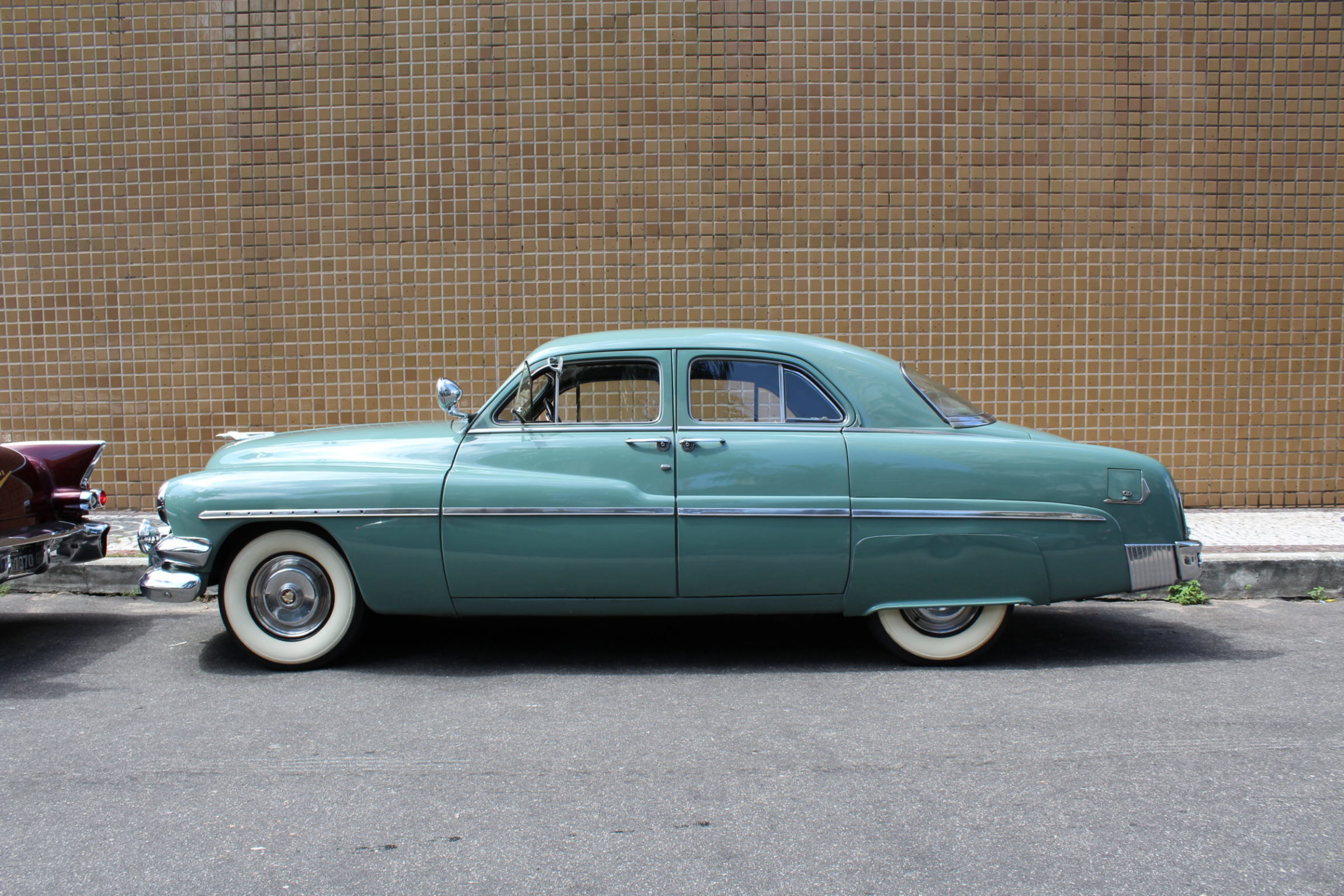 1951-Mercury-Eight-thegarage