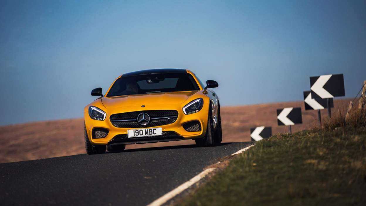 MERCEDES-AMG GT S