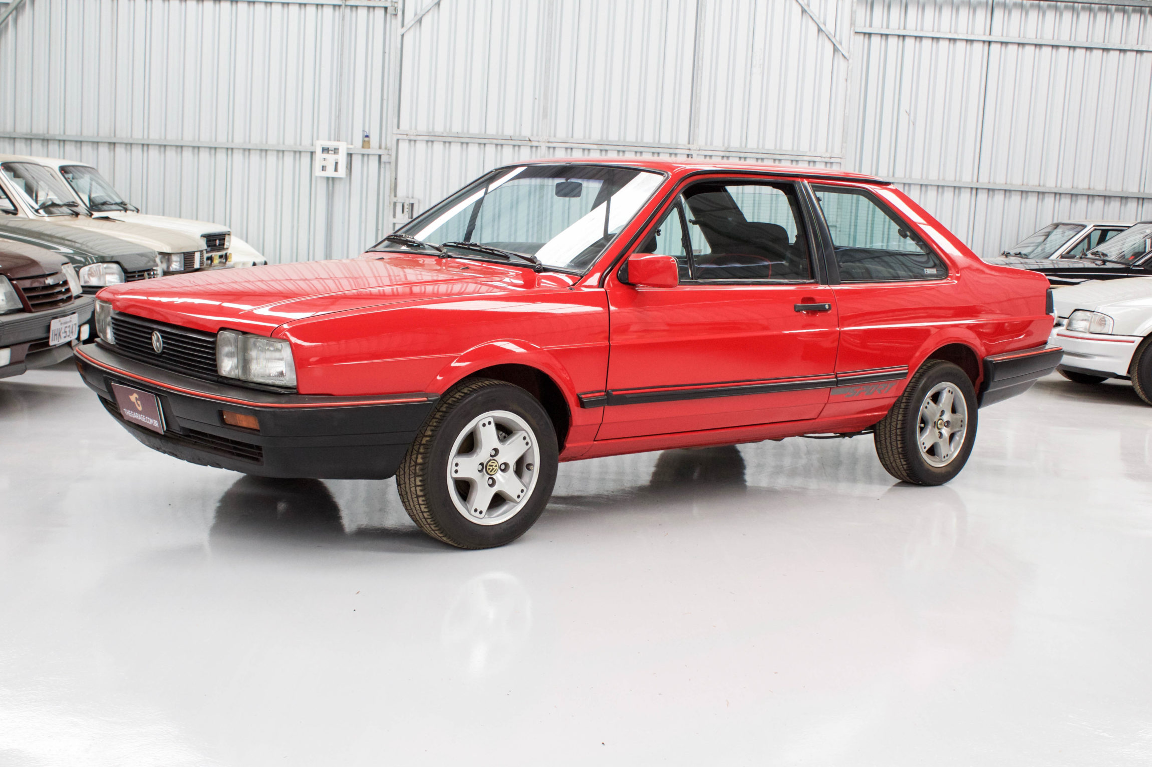 1990 Volksvagem Santana Sport vermelho