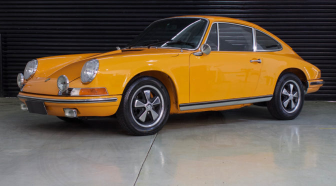 1971 Porsche 911T Laranja