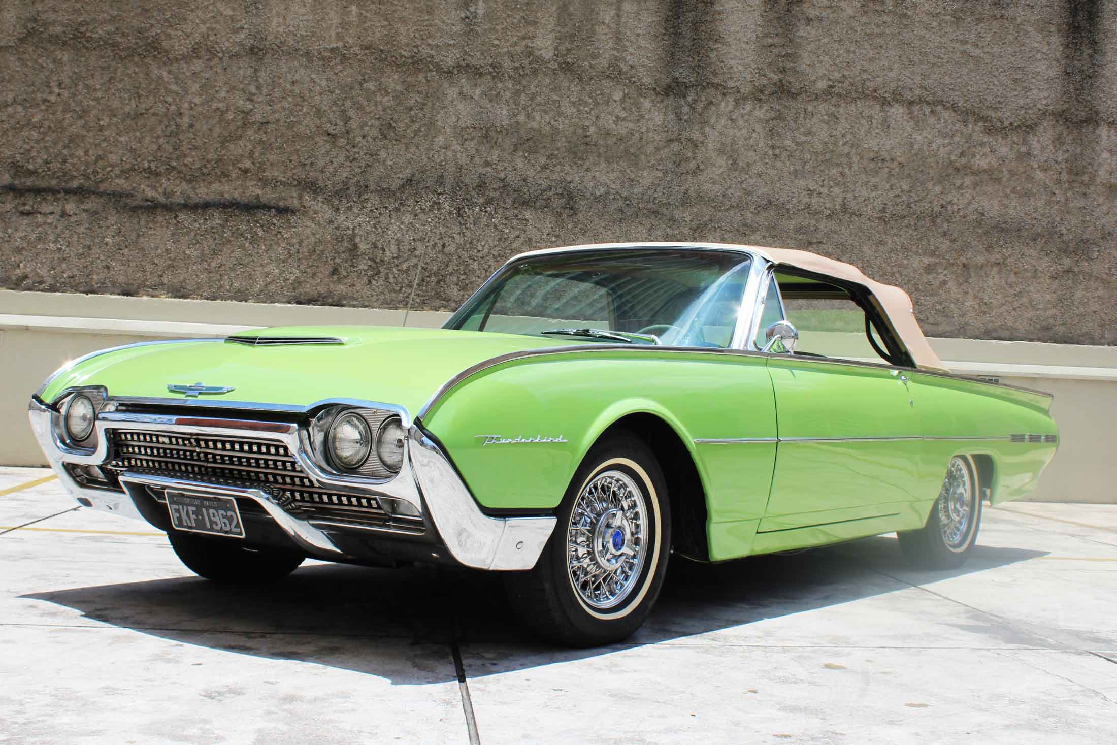 Ford Thunderbird