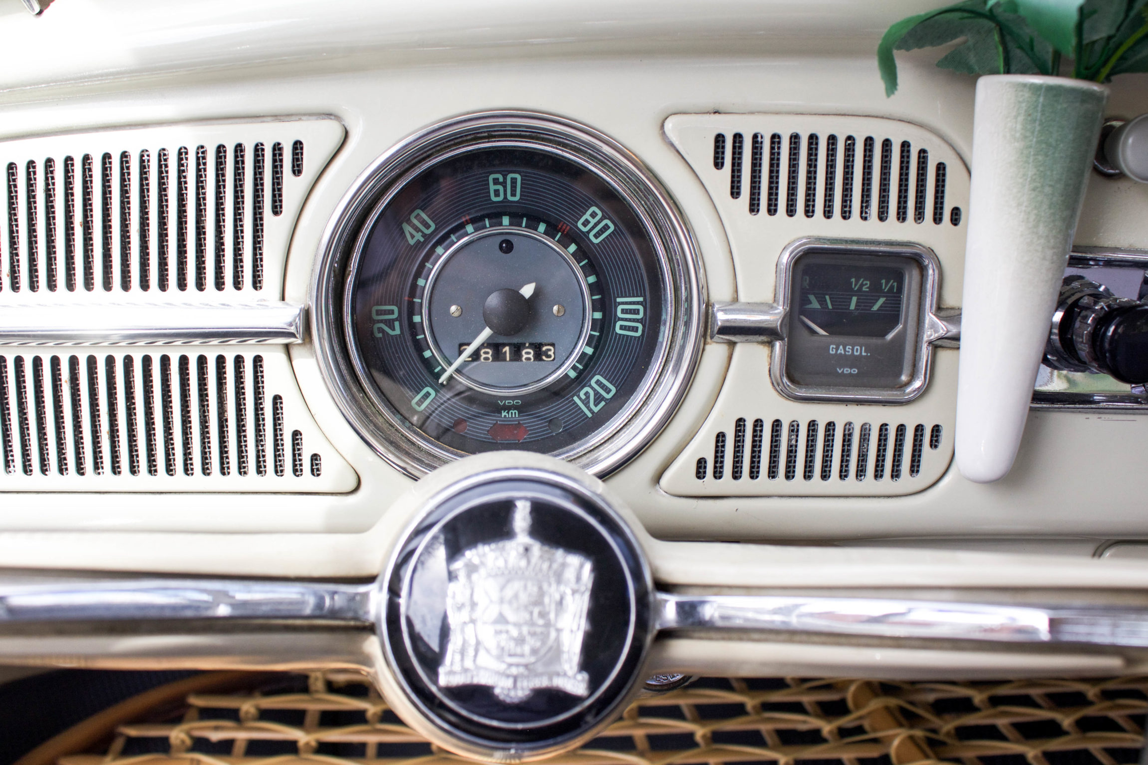 1966-Vw-Fusca-Thegarage