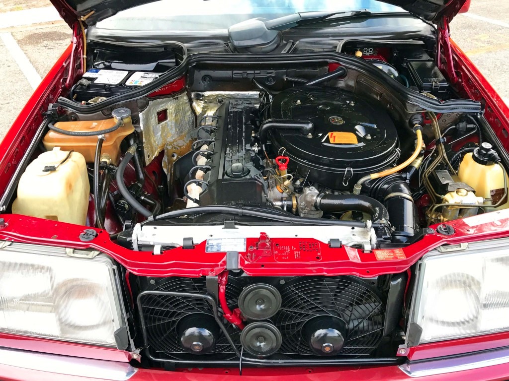 1991-Mercedes-benz-300TE-thegarage-51