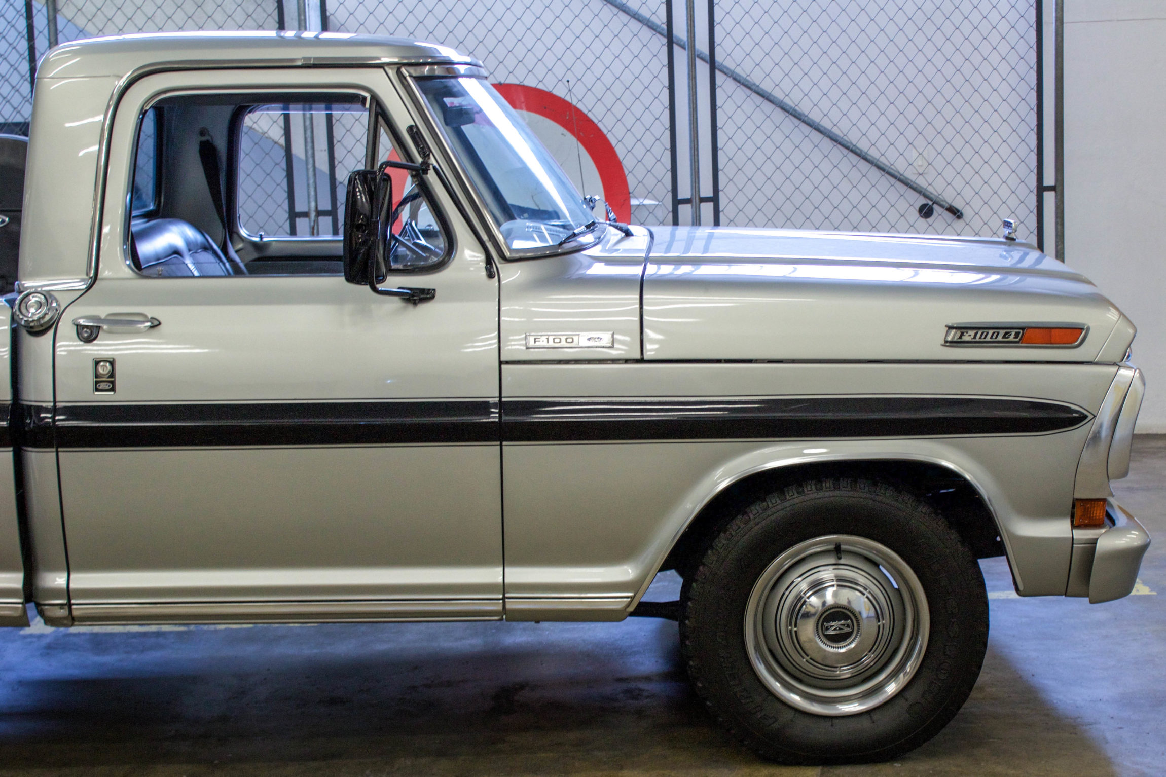 1980 Ford F-100 Pneu