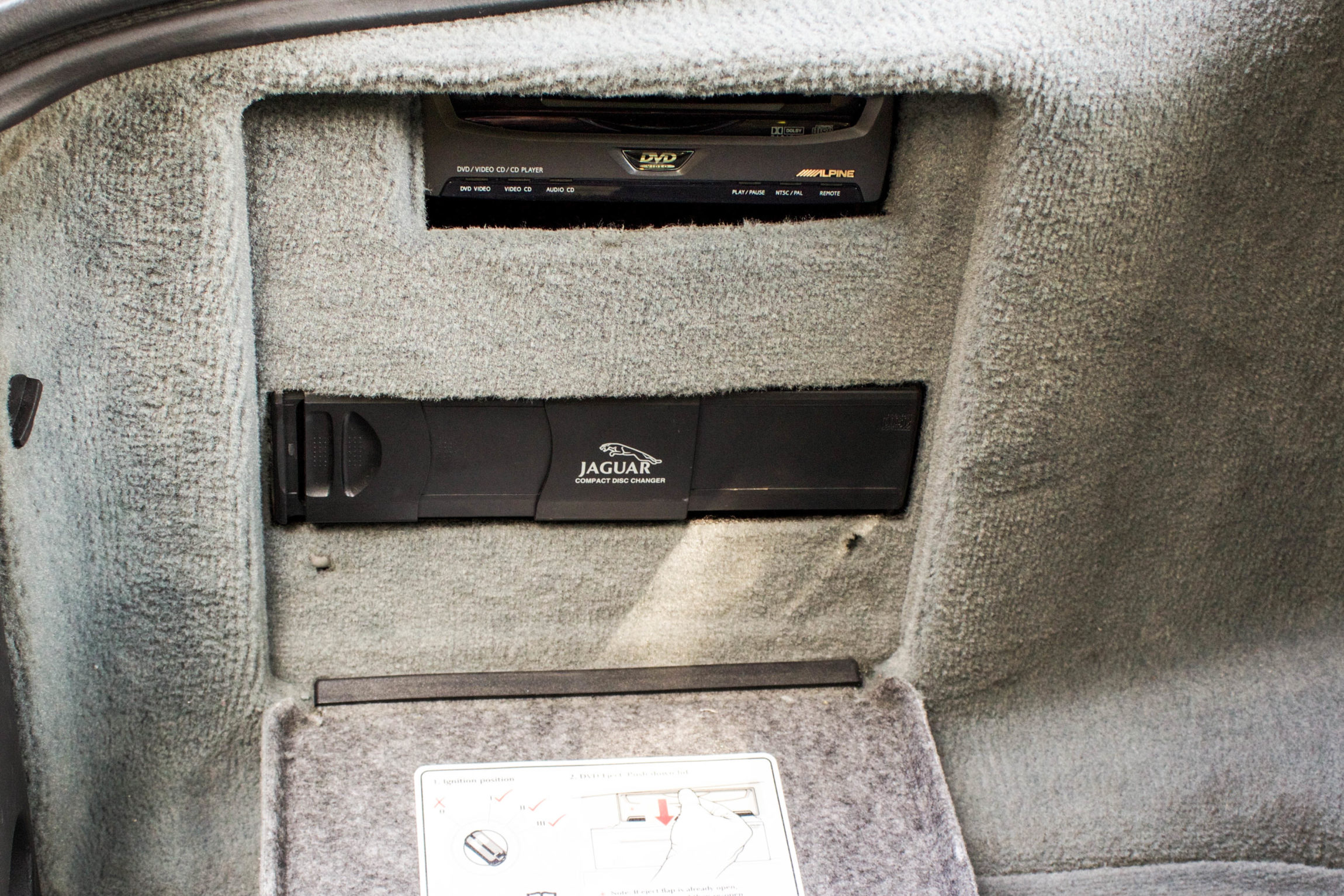 painel de controle DVD jaguar XJ8 supercharger