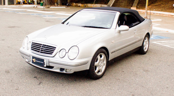 Mercedes-Benz-CLK320-Cabriolet