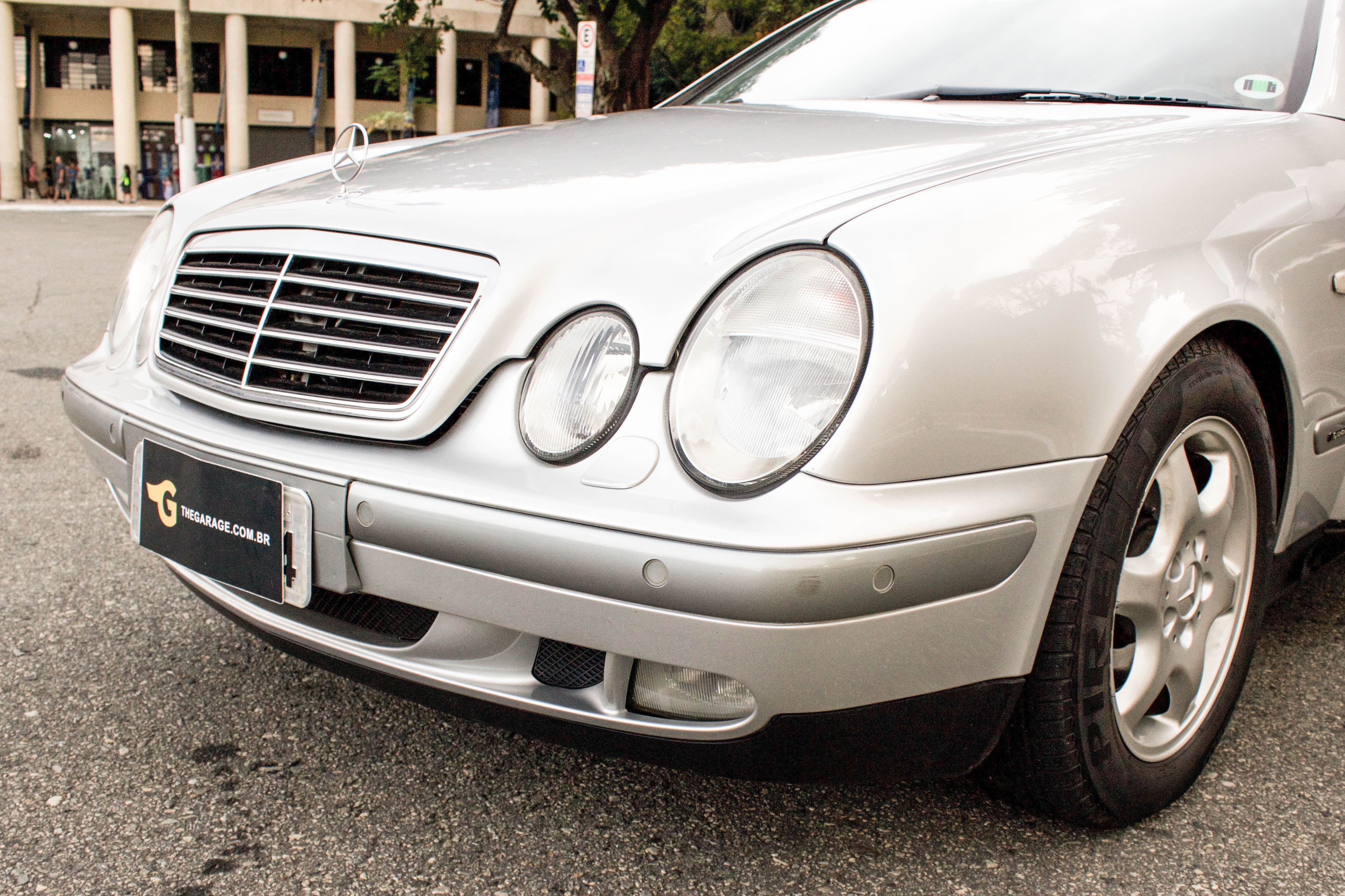 Mercedes-Benz-CLK320-Cabriolet