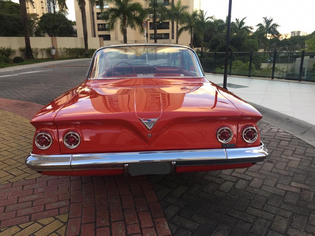 1961 Chevrolet Belair 2 Portas Sem Coluna a venda carro antigo