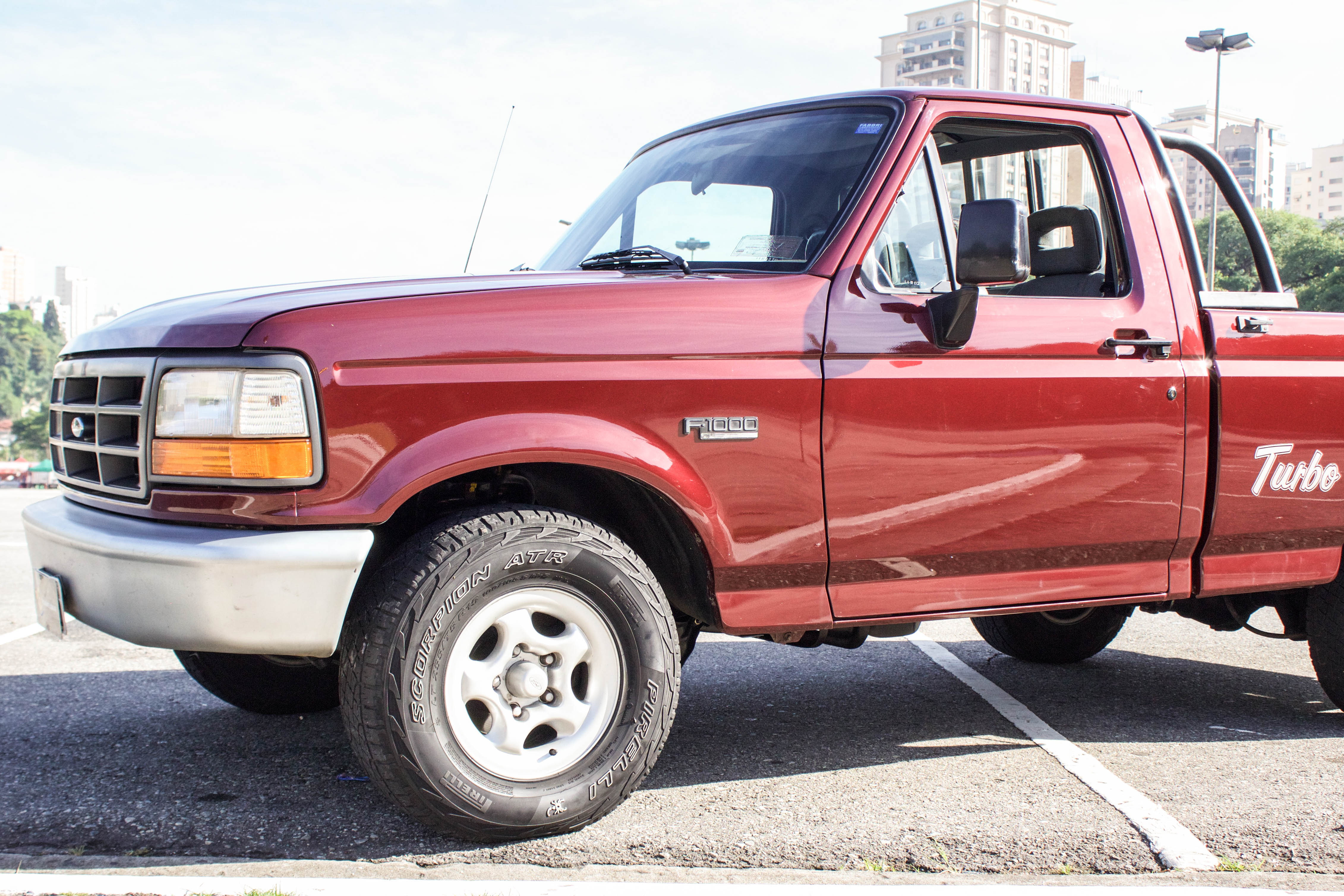 1998 Ford F1000 Turbo XL