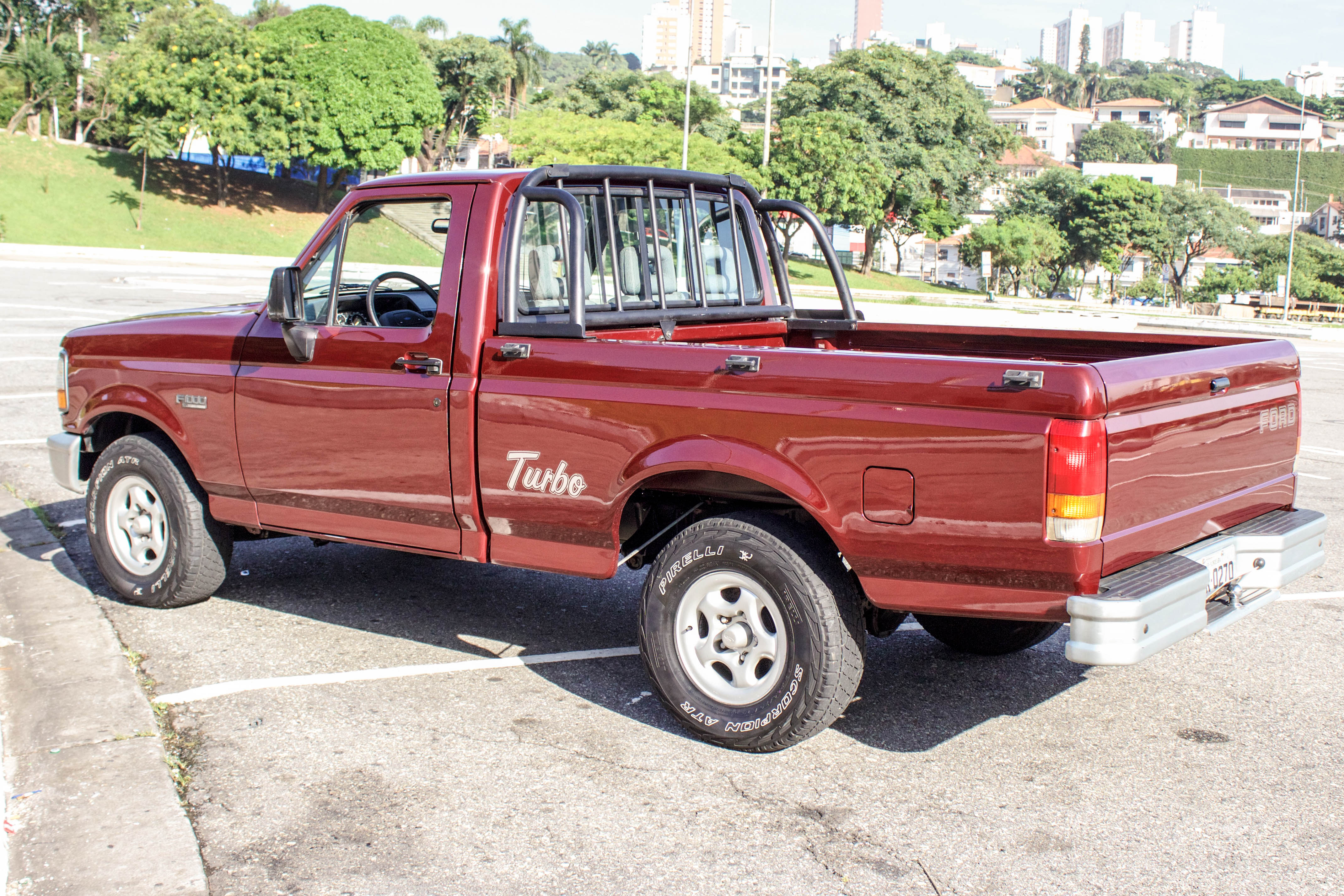 1998 Ford F1000 Turbo XL