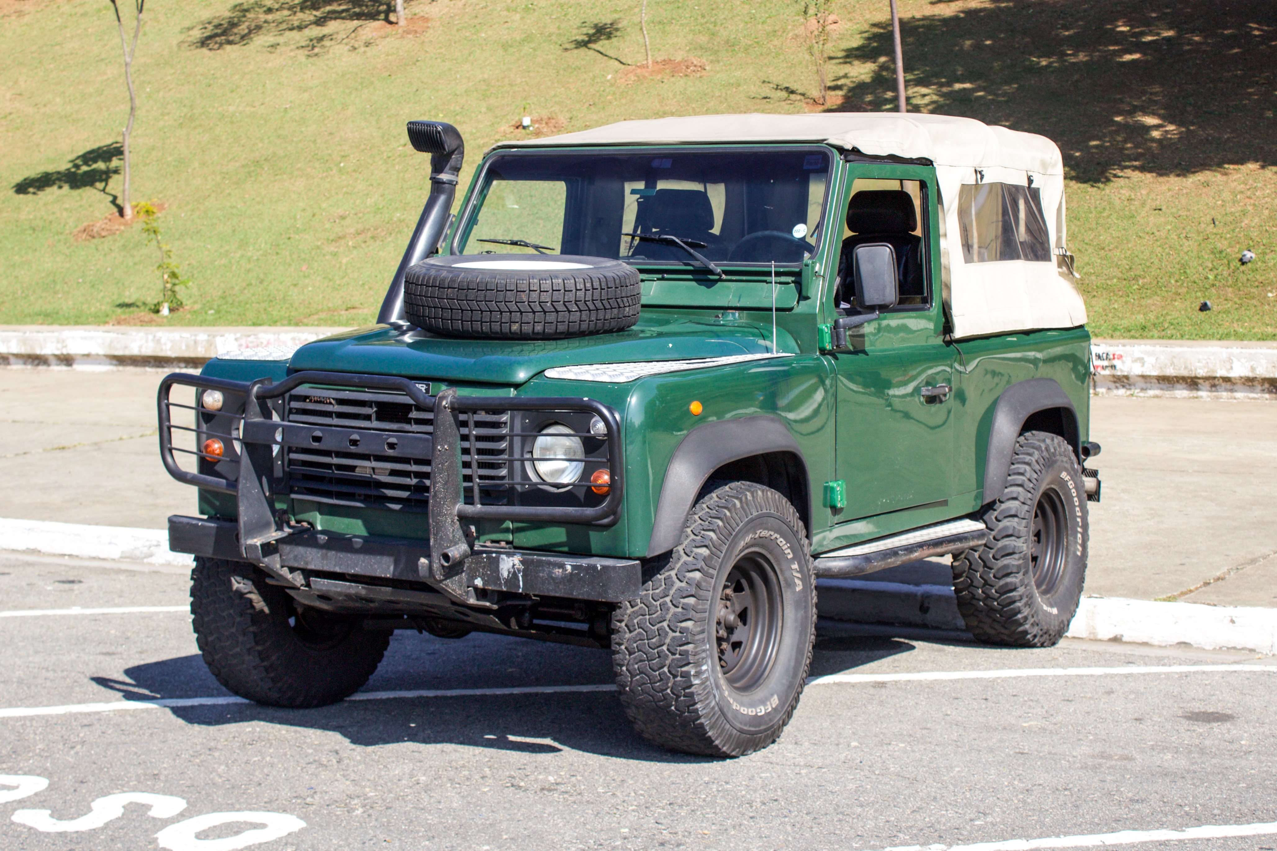 1997 Land Rover Defender Soft Top