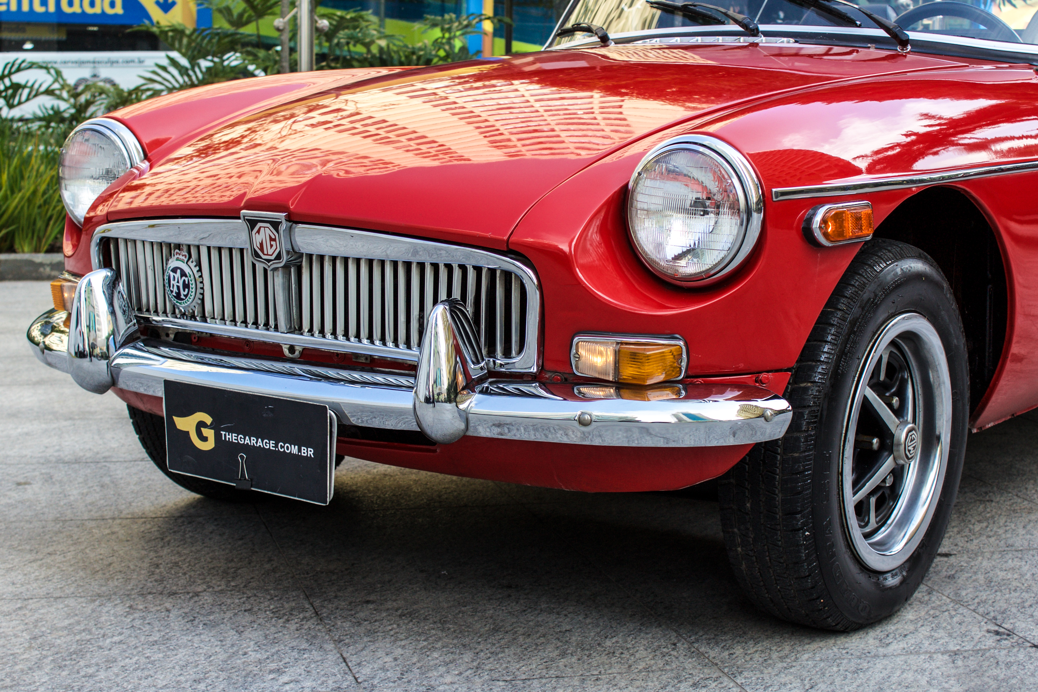 1977 MGB Conversível