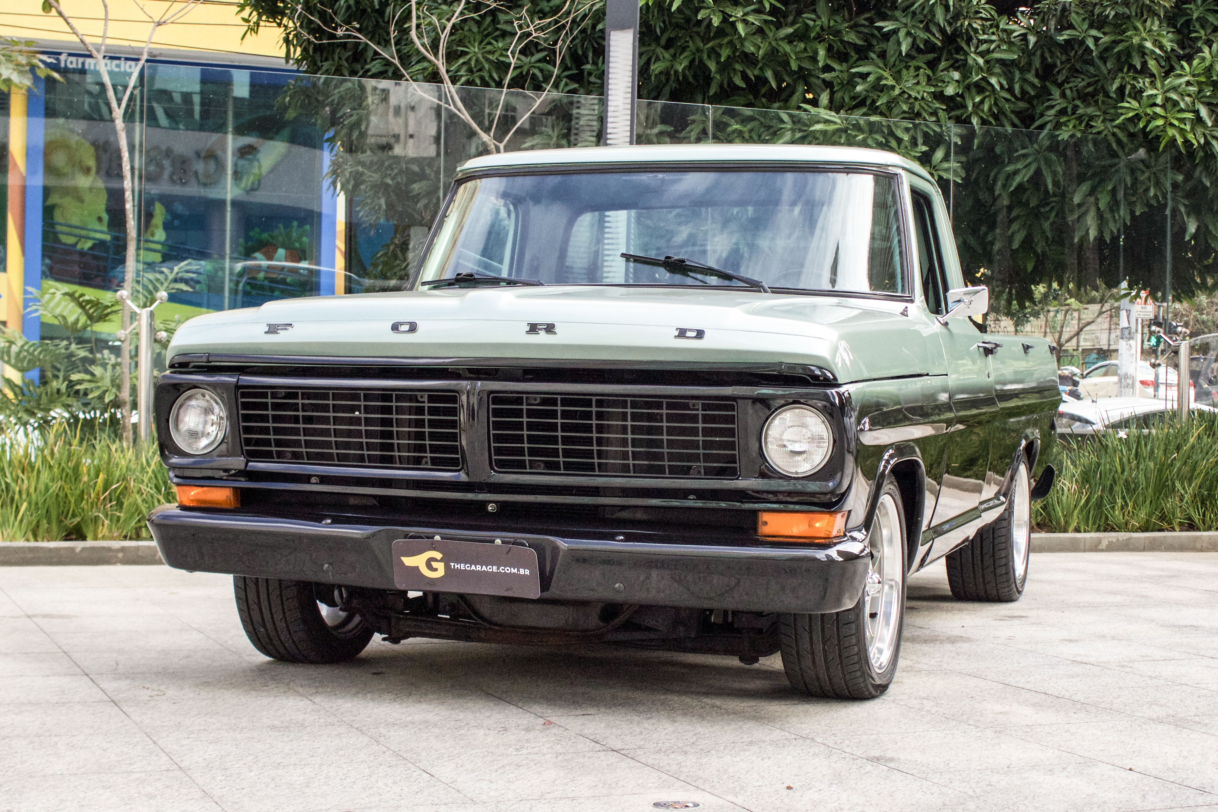 1986 Ford F100 V8 Custom