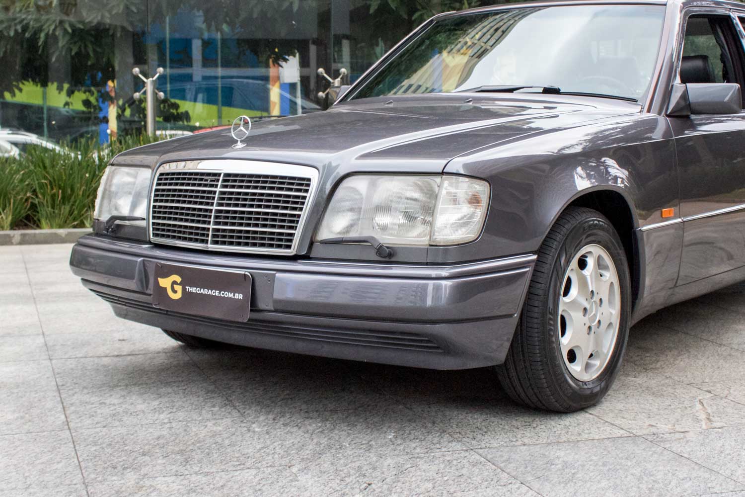 1995 Mercedes Benz E320