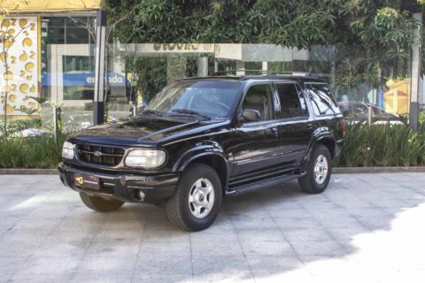 2000 Ford Explorer Limited V8