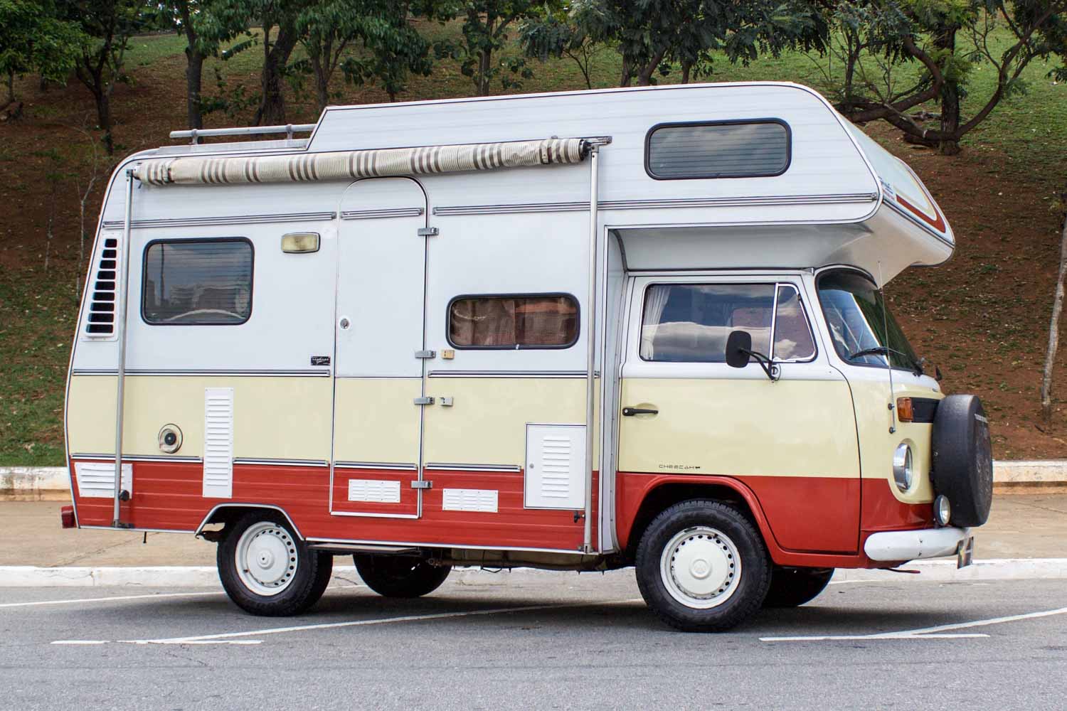 1984 VW Kombi Safari