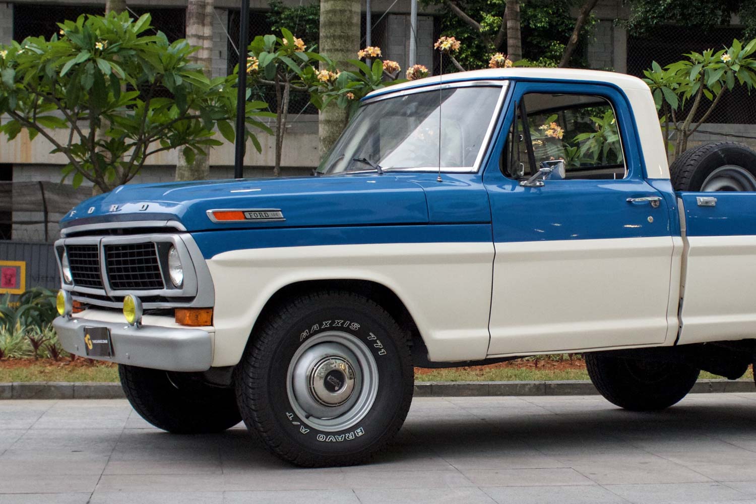 1977 Ford F100 A VENDA