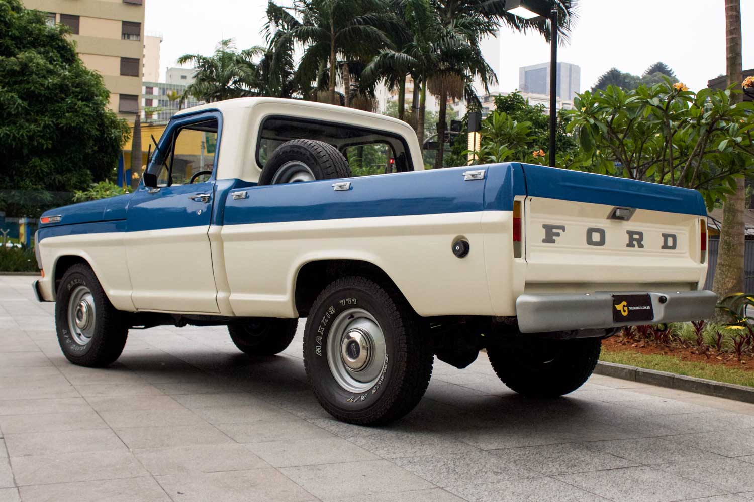 1977 Ford F100 A VENDA