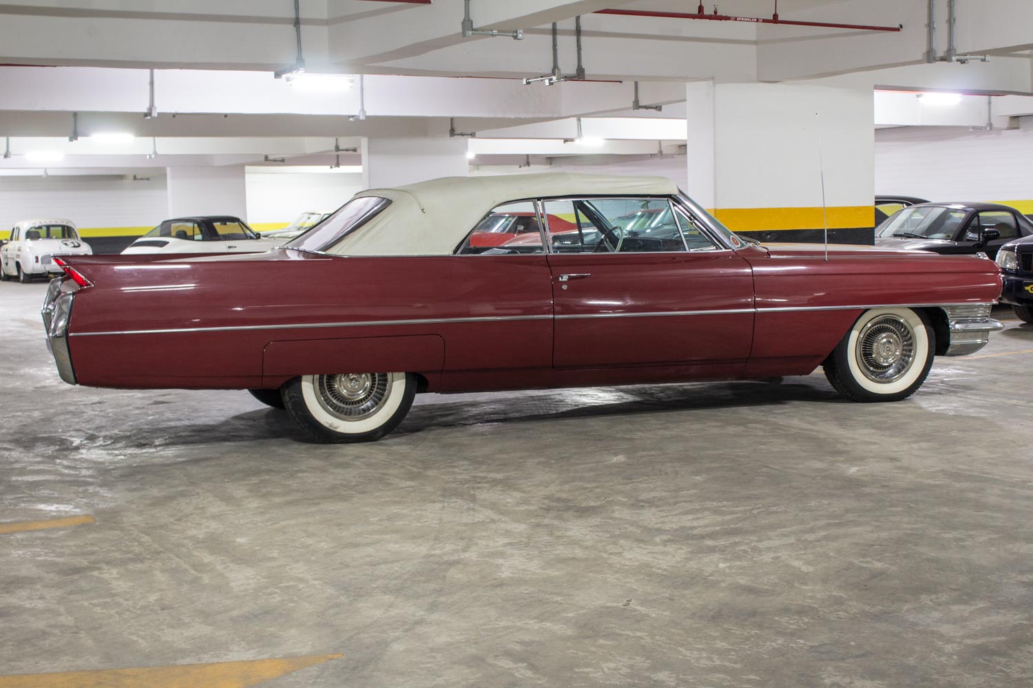 1966 Cadillac Conversível A venda