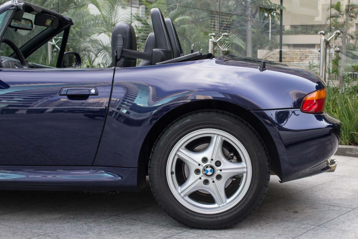 1997 BMW Z3 2.8i Roadster