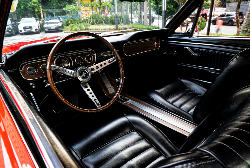 1965 Ford Mustang Fastback 2 + 2