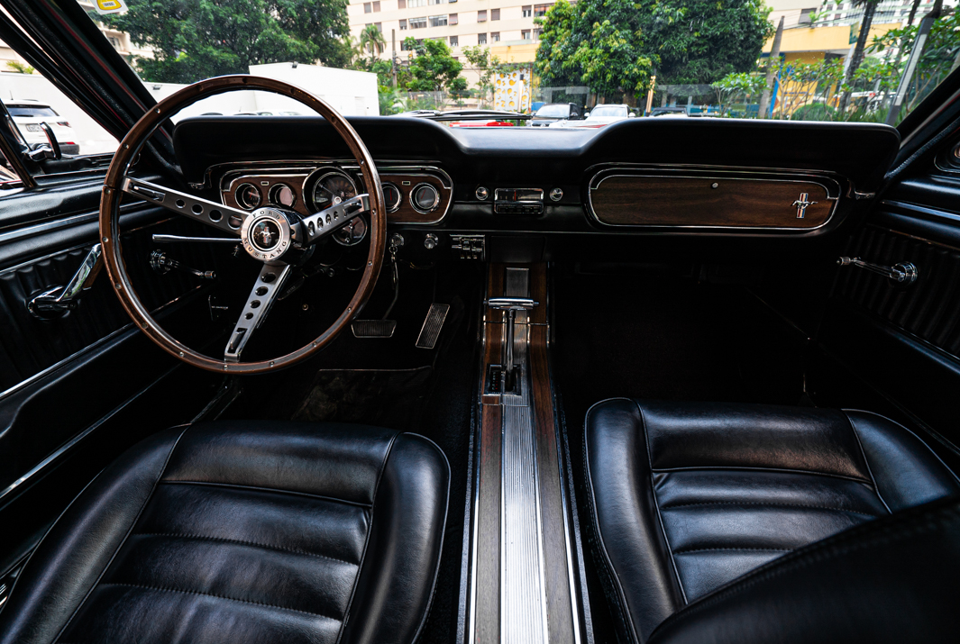 1965 Ford Mustang Fastback 2 + 2