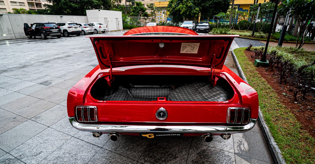 1965 Ford Mustang Fastback 2 + 2