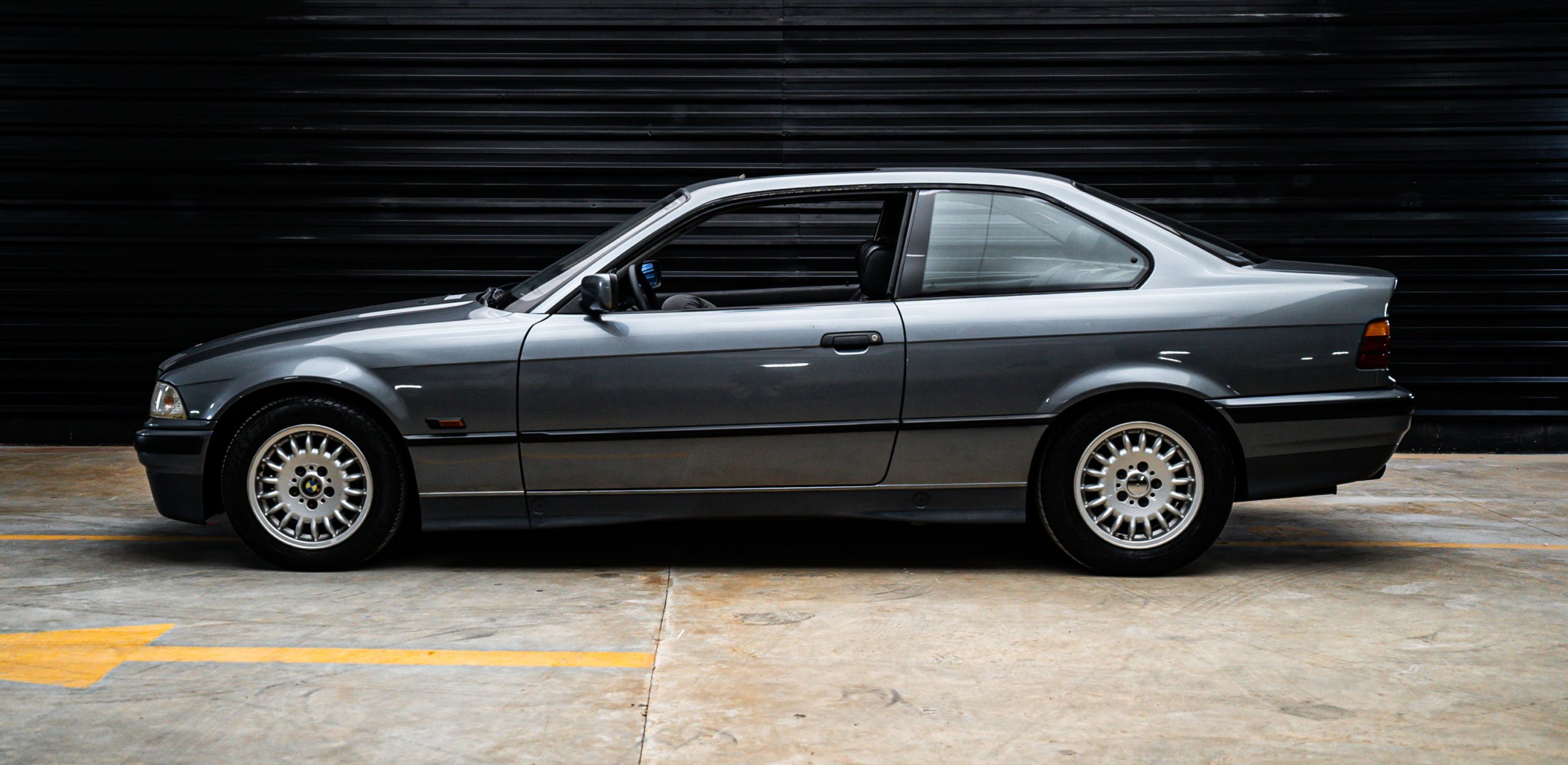 1994 BMW 325ia E36 Coupé