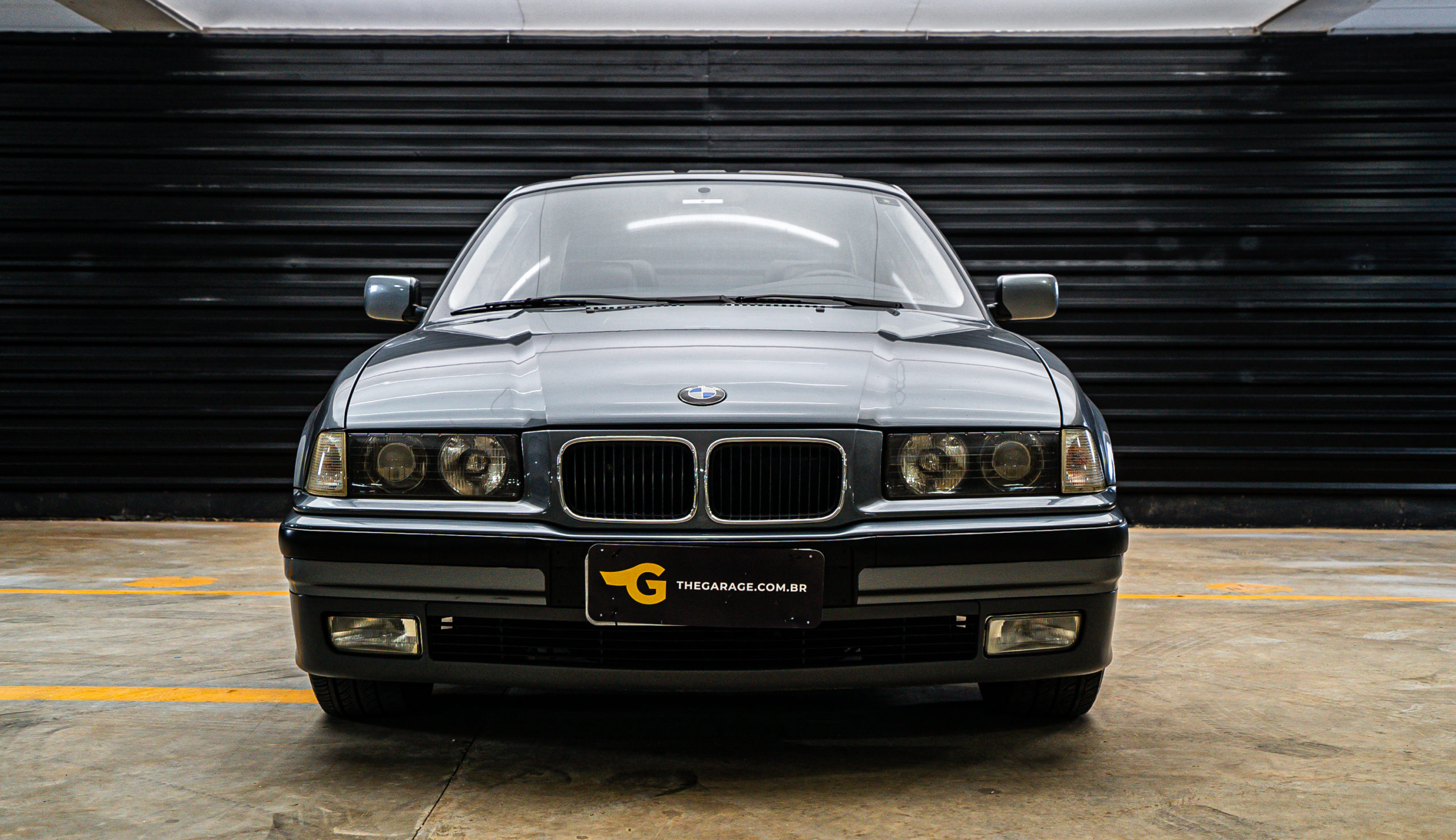 BMW 325i