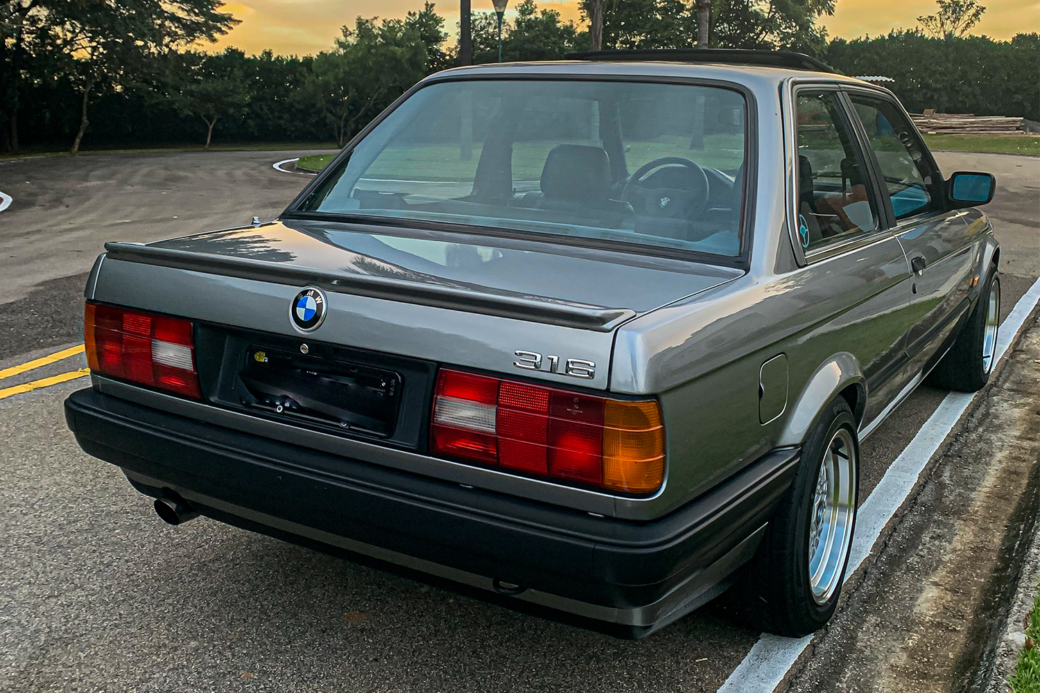 1987 316 BMW E30