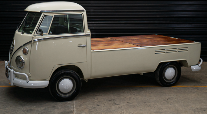 1975 VW Kombi Pick-up Cabrita