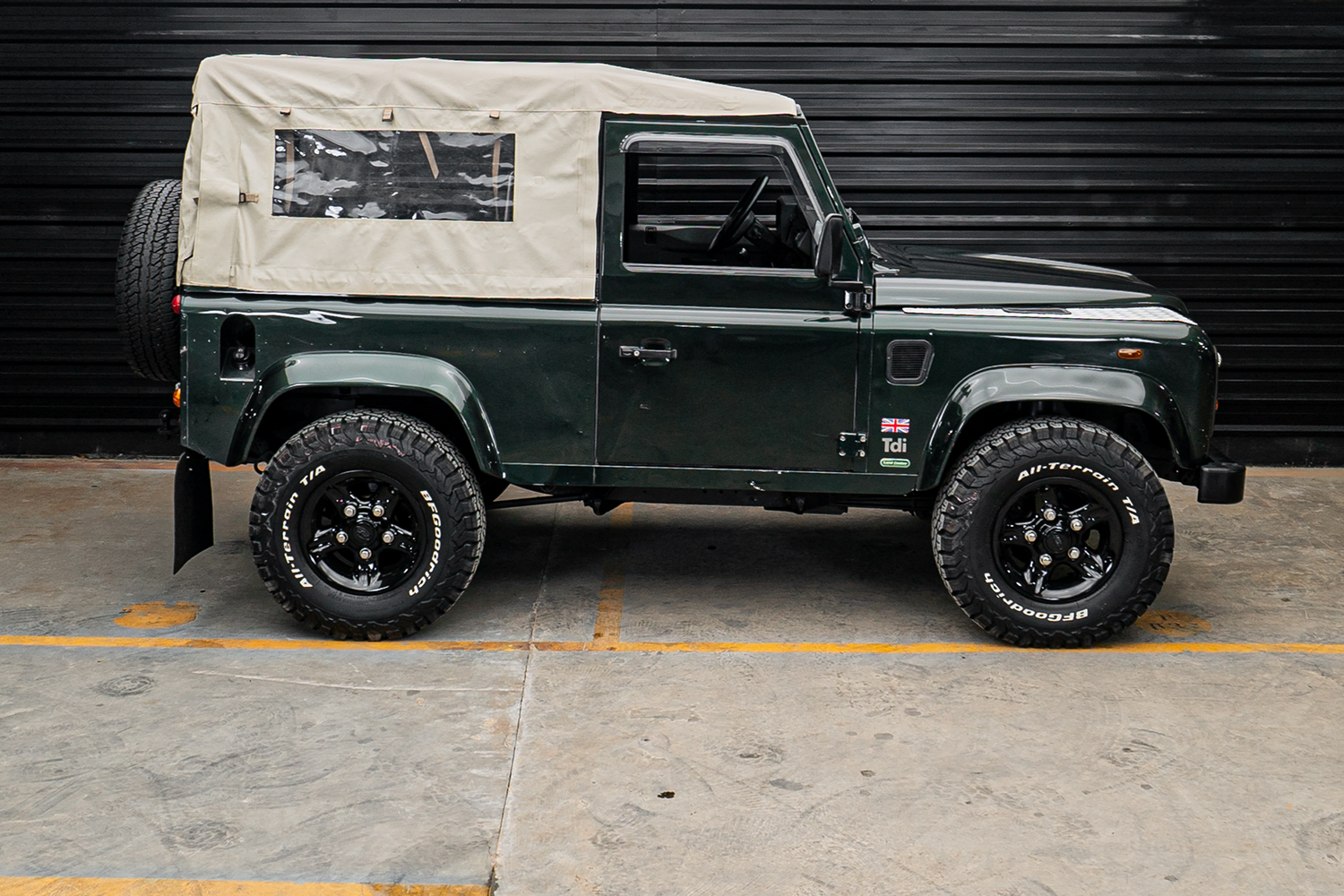 2001 Land Rover Defender Soft Top