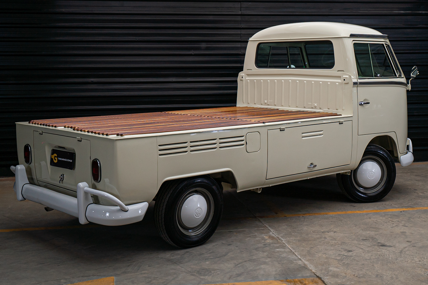 1975 VW Kombi Pick-up Cabrita