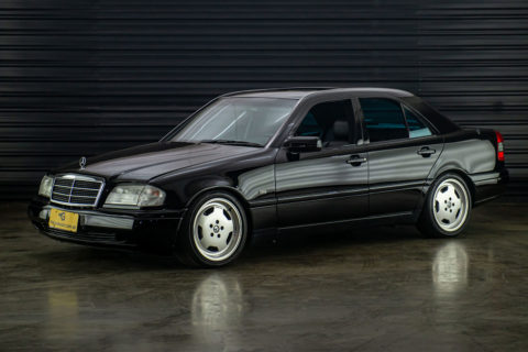 1997-mercedes-c280-elegance-a-venda-sao-paulo-sp-for-sale-the-garage-classicos-a-carros-antigos