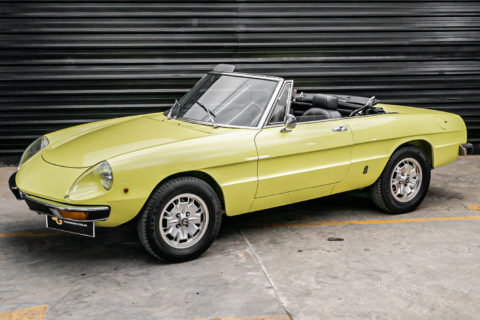 1974 Alfa Romeo Spider 2000