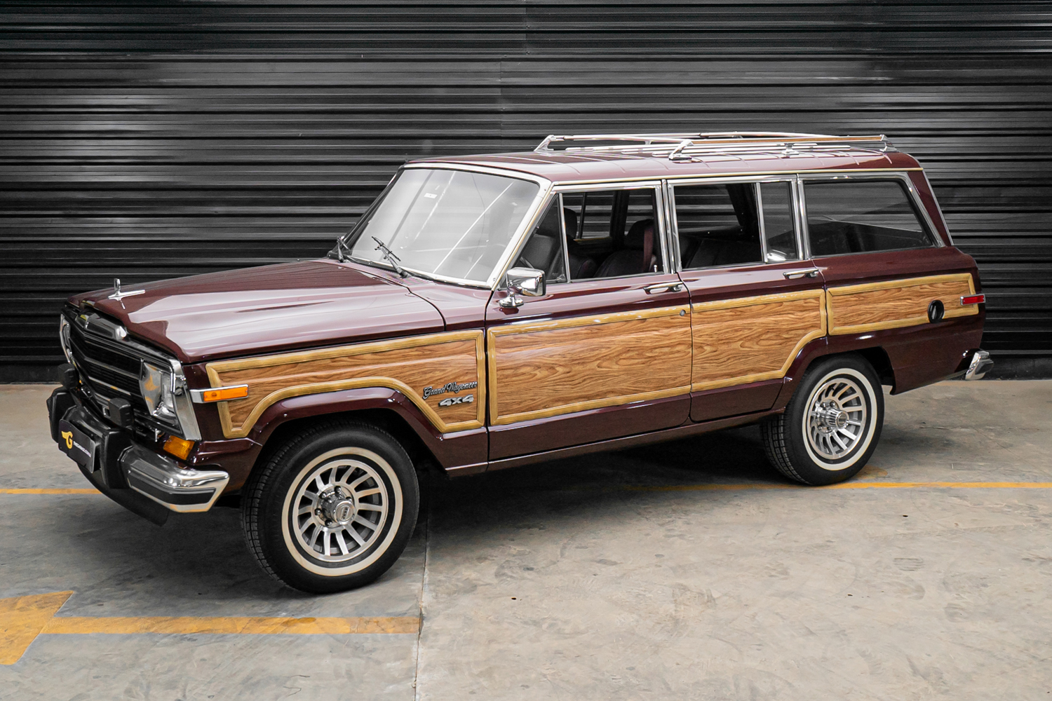 1990 Jeep Grand Wagoneer