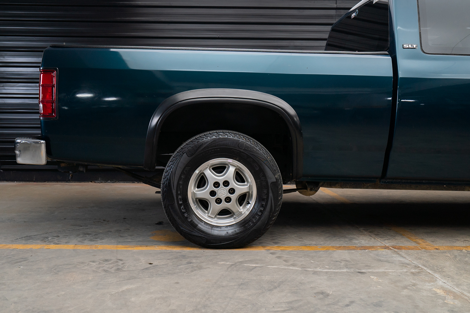 1995 DODGE DAKOTA SLT 4X4 V8 MAGNUM