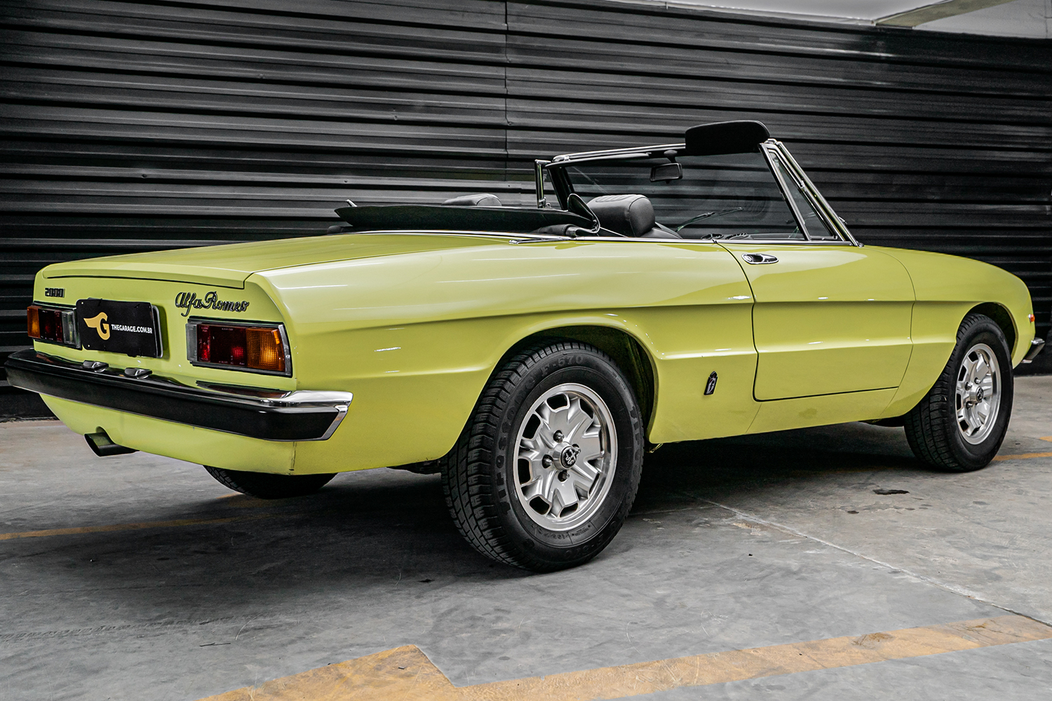 1974 Alfa Romeo Spider 2000