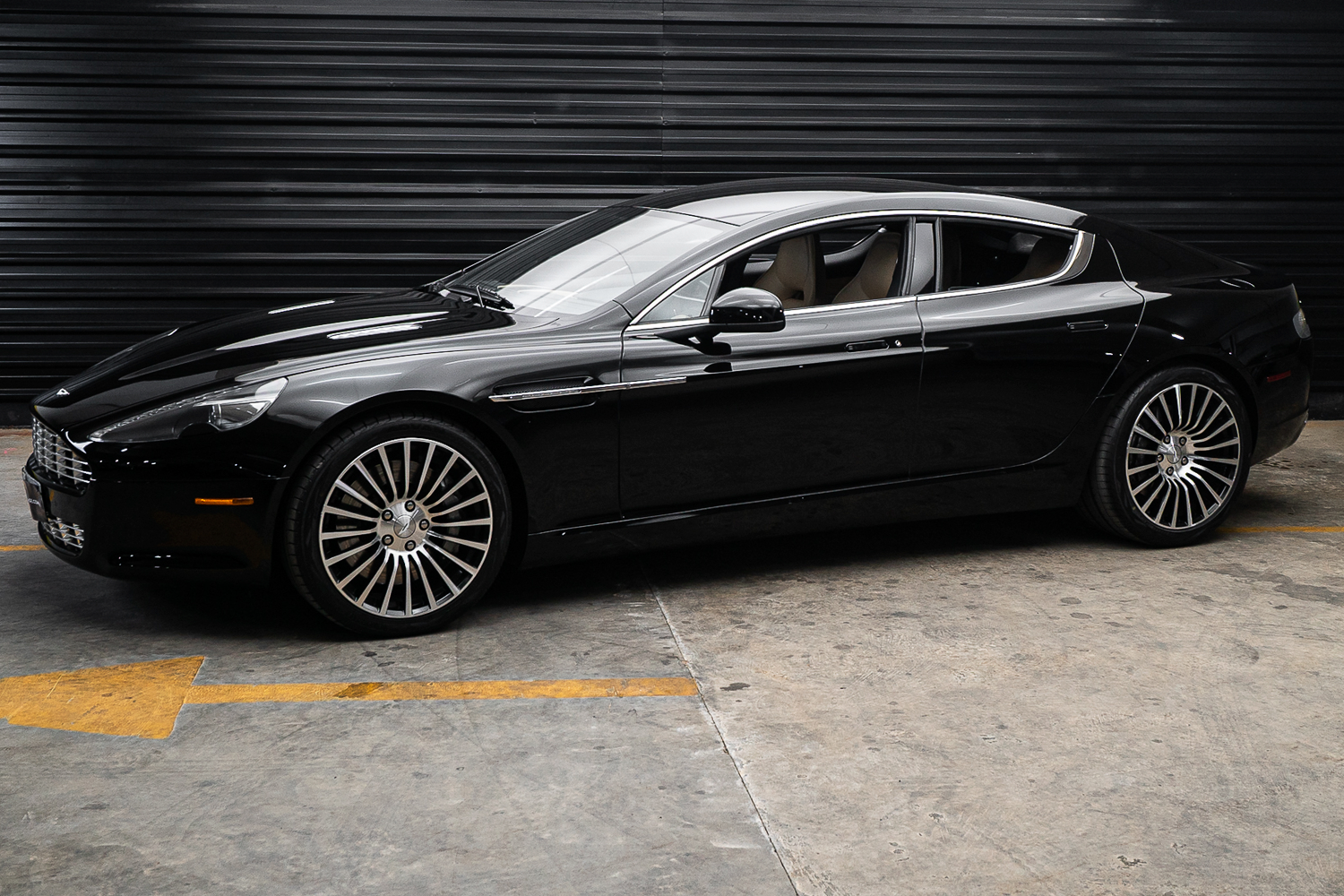 2011 Aston Martin Rapide V12