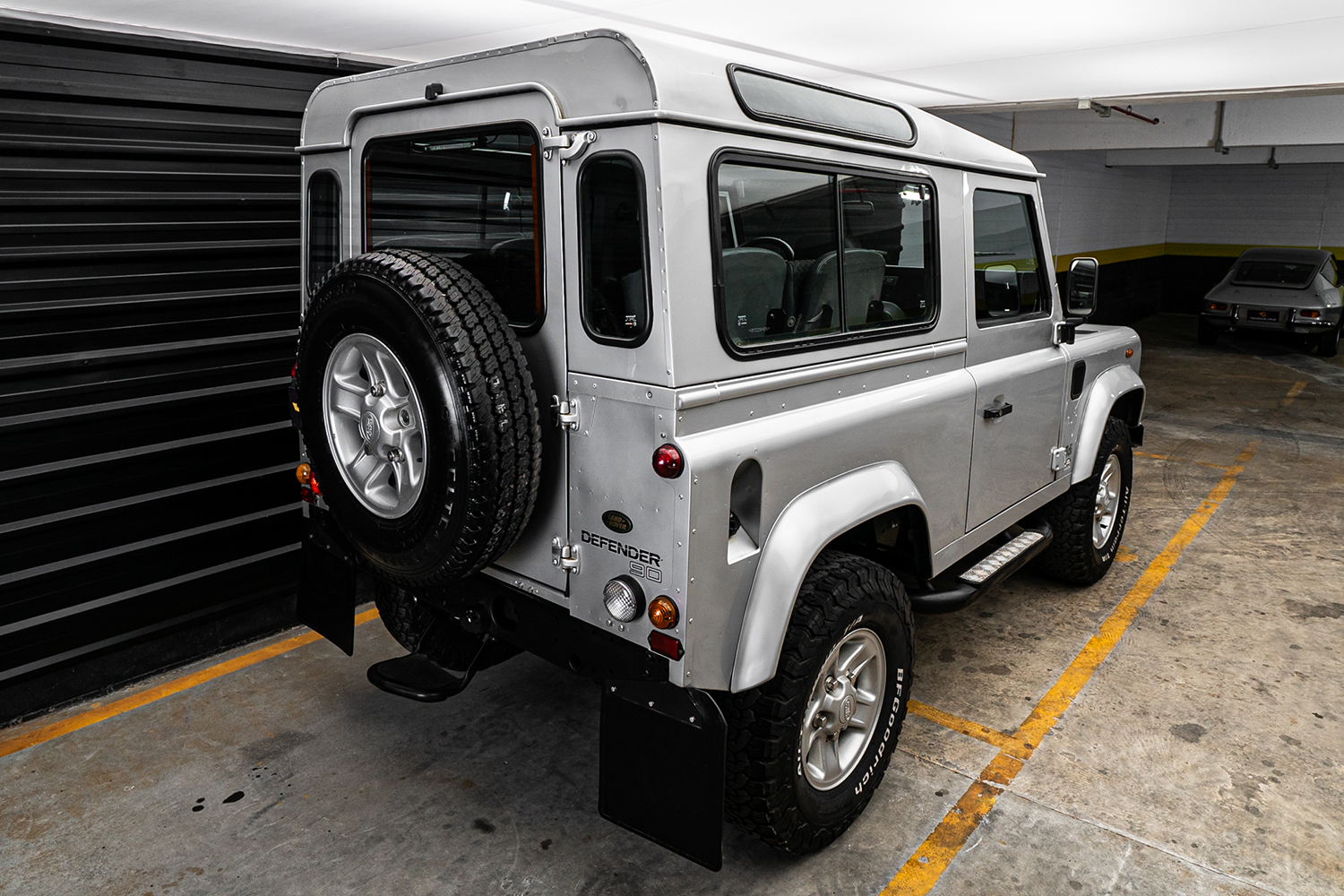 2001 Land Rover Defender 90