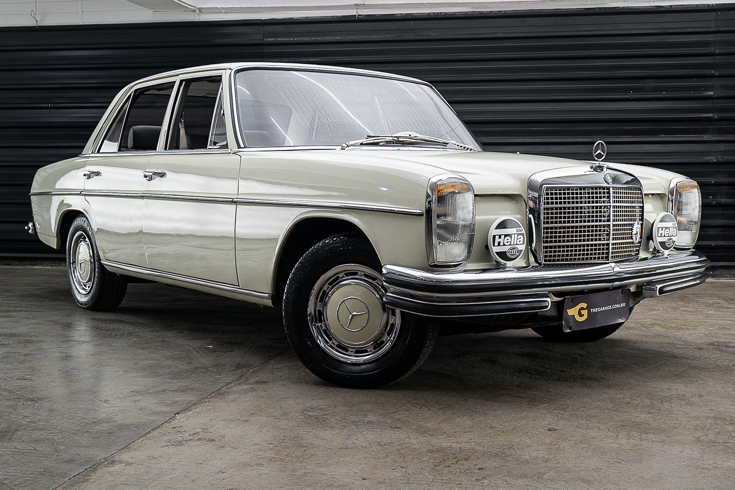 Mercedes-Benz 250