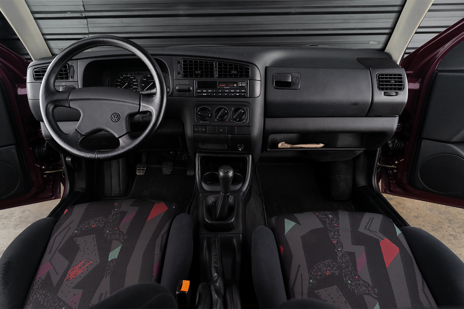 Volkswagen Golf GTi interior