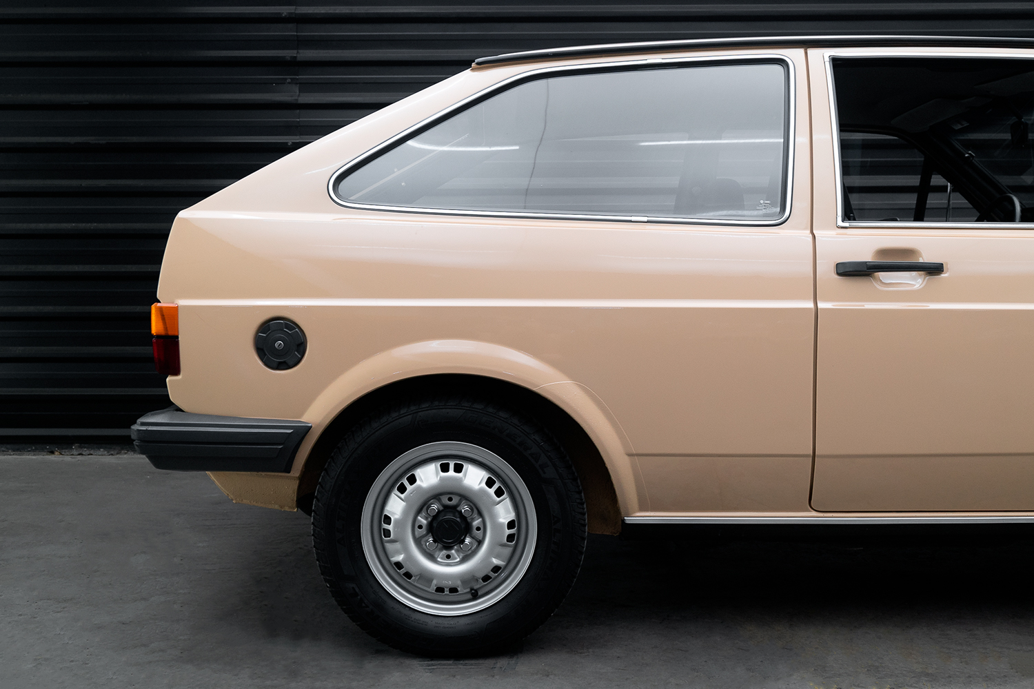 1984-VOLKSWAGEN-GOL-S