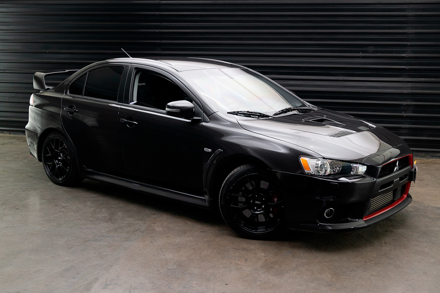 Mitsubishi Lancer Evolution edição limitada John Easton The Garage