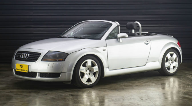 2000-audi-tt-roadster-225-a-venda-sao-paulo-sp-for-sale-the-garage-classicos-a-melhor-loja-de-carros-antigos-acervo-de-carros--2