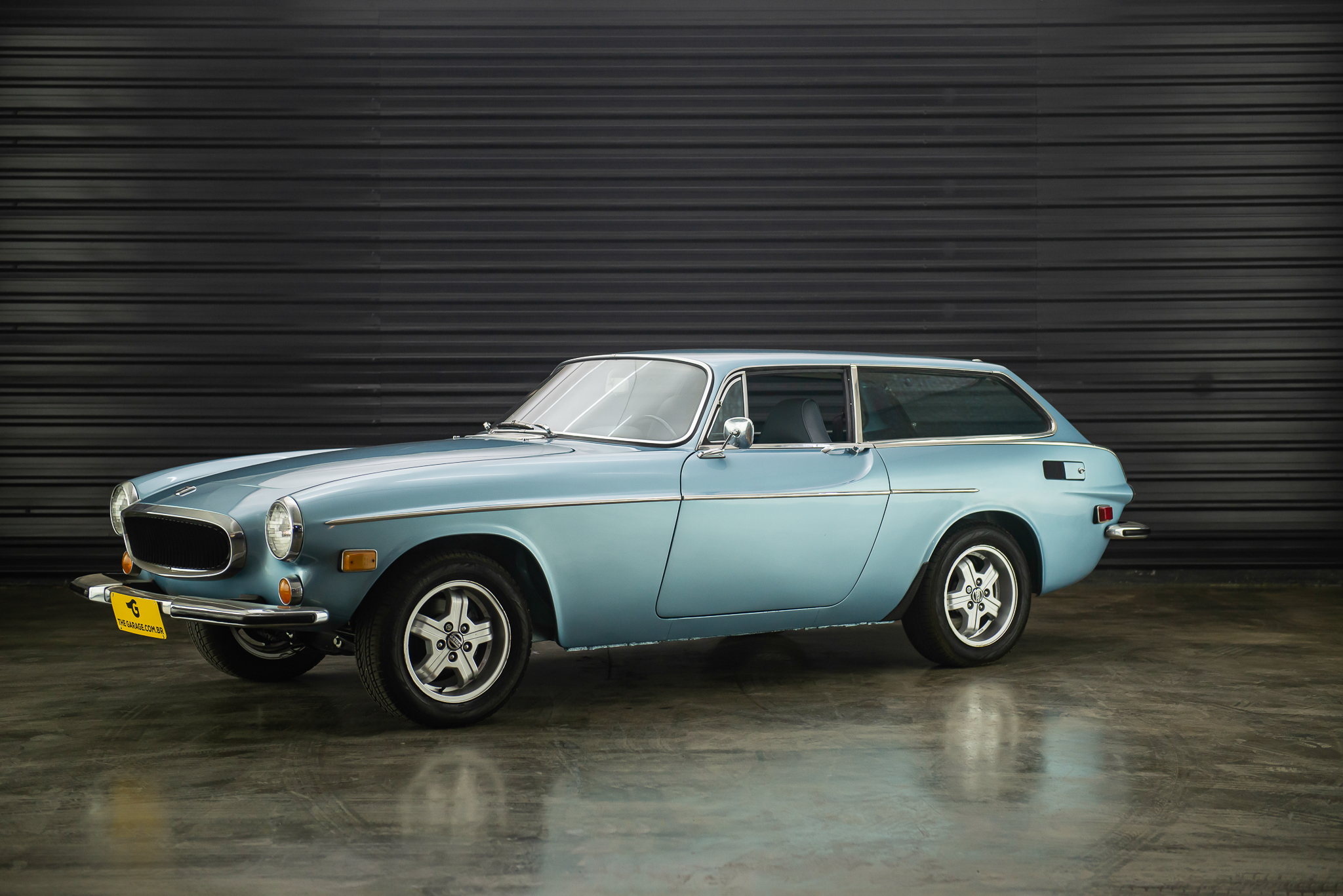 1973-Volvo-P1800ES-Wagon-a-venda-sao-paulo-sp-for-sale-the-garage-classicos-a-melhor-loja-de-carros-antigos-acervo-de-carros--42