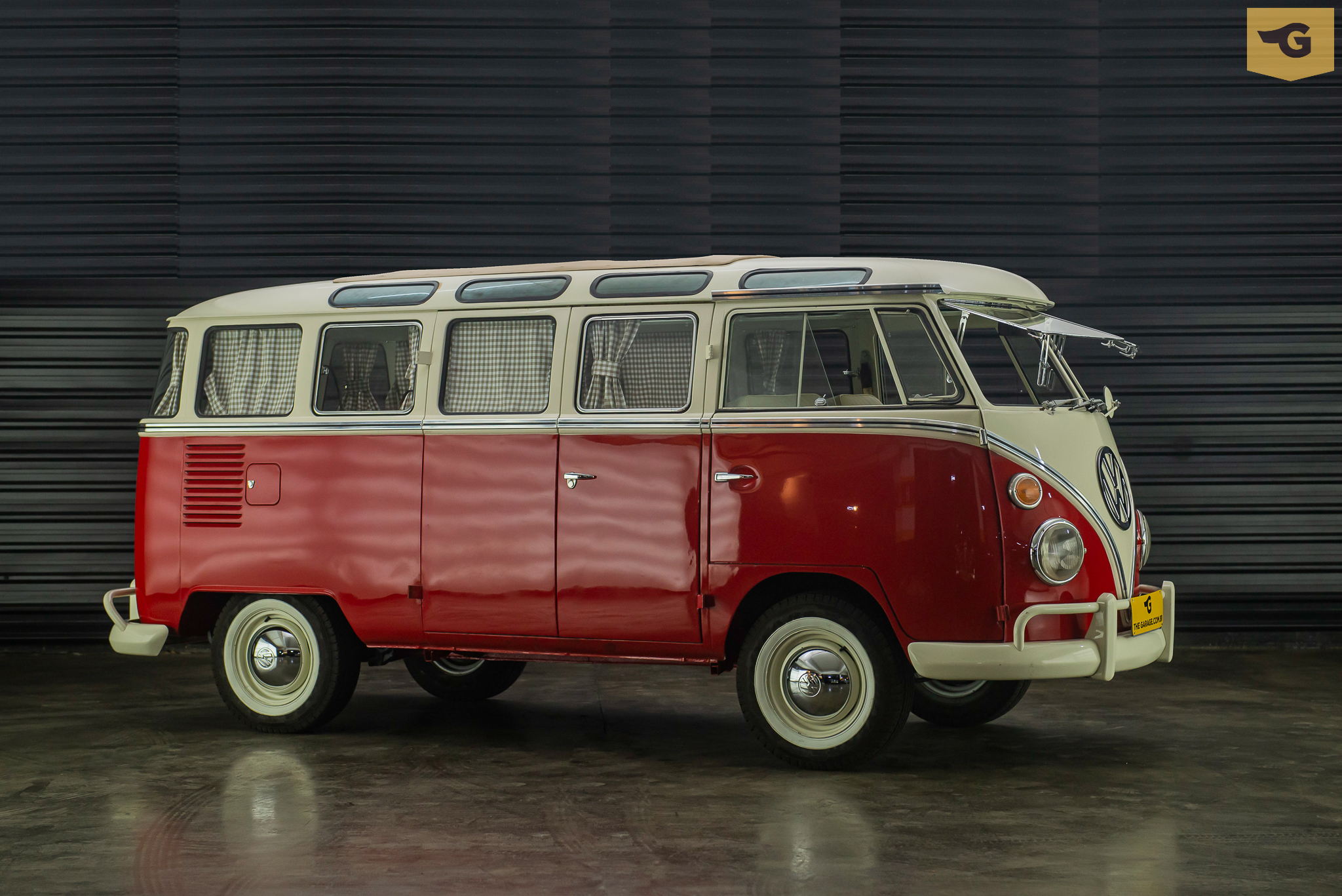 1974-kombi-a-venda-sao-paulo-sp-for-sale-the-garage-classicos-a-venda-loja-de-carros-antigos-2