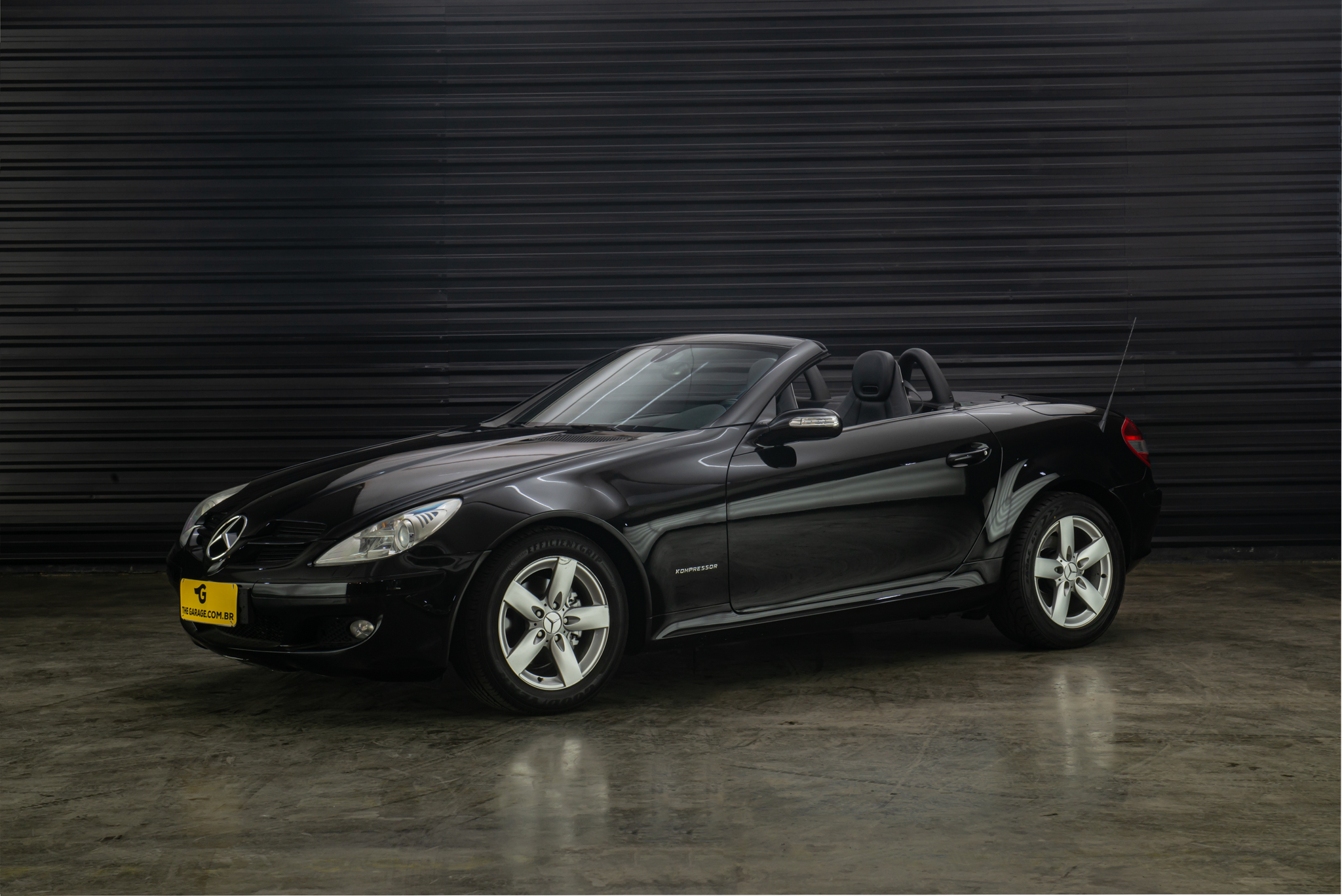 2006-Mercedes-Benz-SLK200-Kompressor-a-venda-sao-paulo-sp-for-sale-the-garage-classicos-a-melhor-loja-de-carros-antigos-acervo-de-carros-38