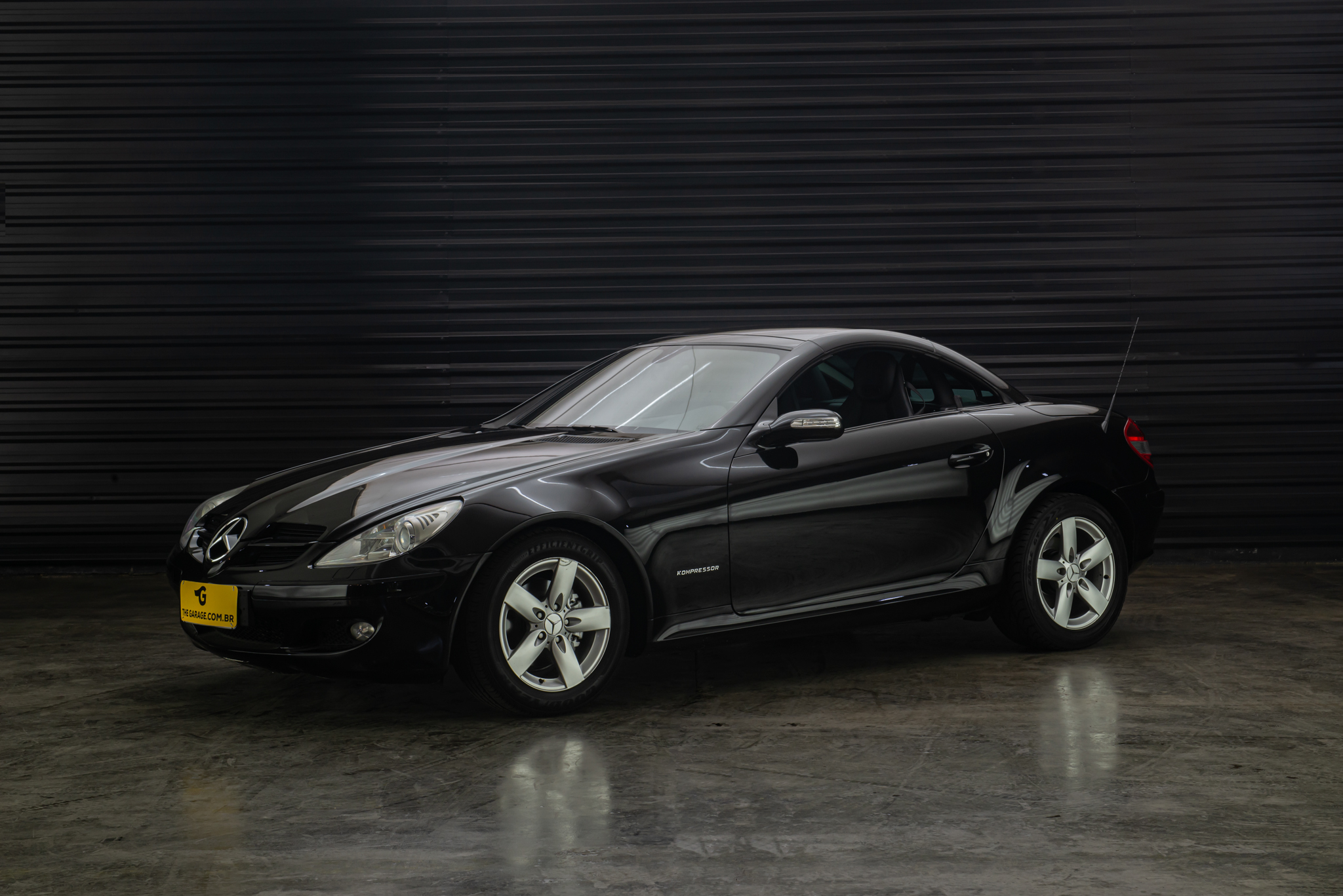 2006-Mercedes-Benz-SLK200-Kompressor-a-venda-sao-paulo-sp-for-sale-the-garage-classicos-a-melhor-loja-de-carros-antigos-acervo-de-carros-38